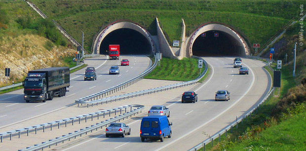 A17 Autobahntunnel - Elektrotechnik, Haustechnik